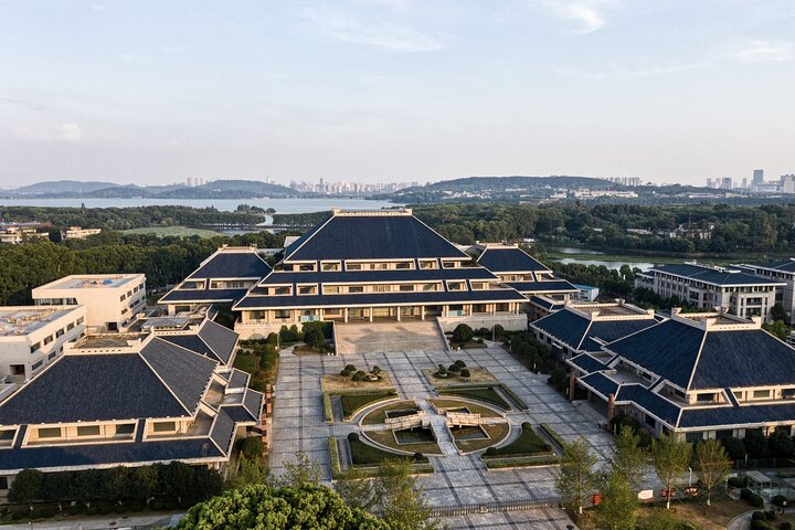Sense-sational Wuhan (Guided Tour / Private Tour / City Tour)