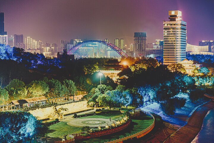 Sense-sational Wuhan (Guided Tour / Private Tour / City Tour)