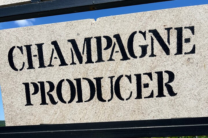 Gold Champagne Experience from Epernay (Private Full day tour)