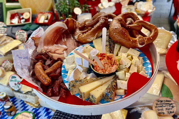 Munich Old Town Food Tour with 10+ Bavarian Specialties & Beers