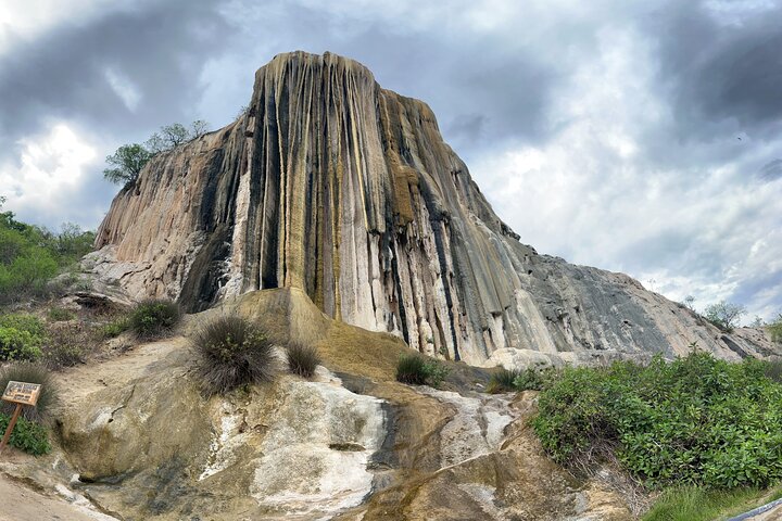 Hierve el Agua 2.5 hours, Mitla, Tule, Rugs and Mezcal for a Day