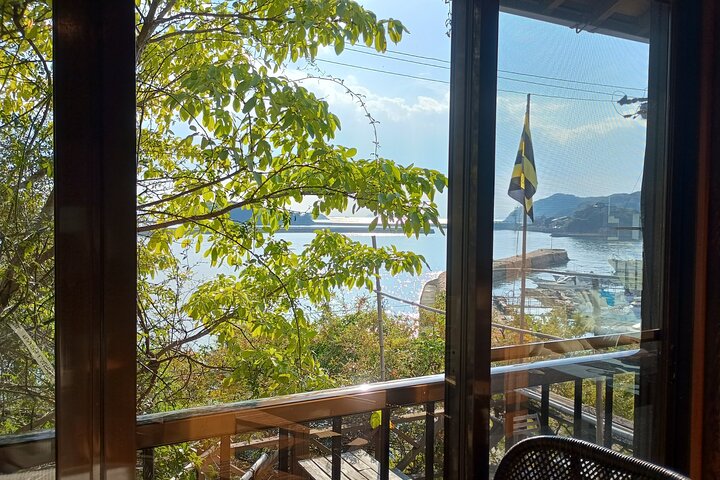 Tomonoura Hidden Gem Private Tour: Historic Seaside Japan