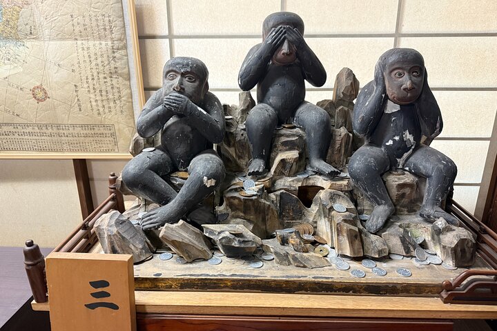 Tomonoura Hidden Gem Private Tour: Historic Seaside Japan