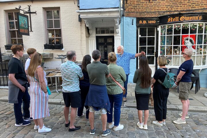 Private Walking Tour of Windsor with Award Winning Guide