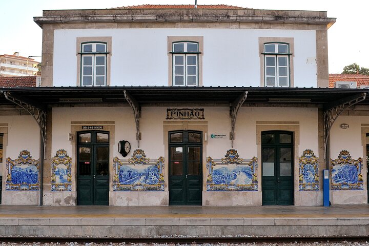 PRIVATE DOURO WINE EXPERIENCE An Immersive Full-Day Journey