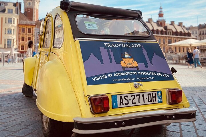 Unique Tour of Lille by Convertible 2CV - 1h00
