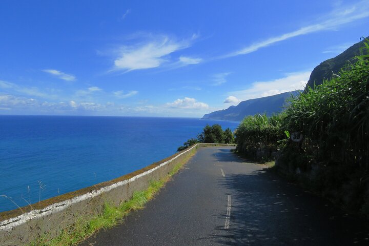 Madeira Cabriolet Scenic Roads West Connection Nature And Pools