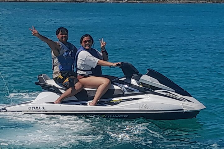 Private Nassau Rose Island Boat Tour Swimming Pigs, Turtles