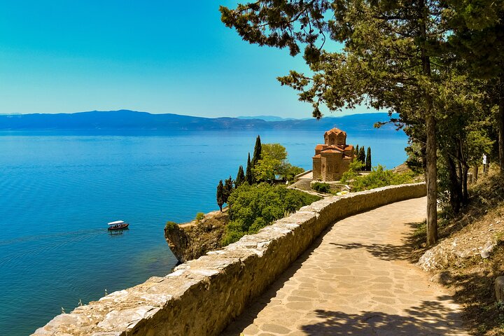 Lake Ohrid in a Day: Group Tour to the UNESCO City from Skopje