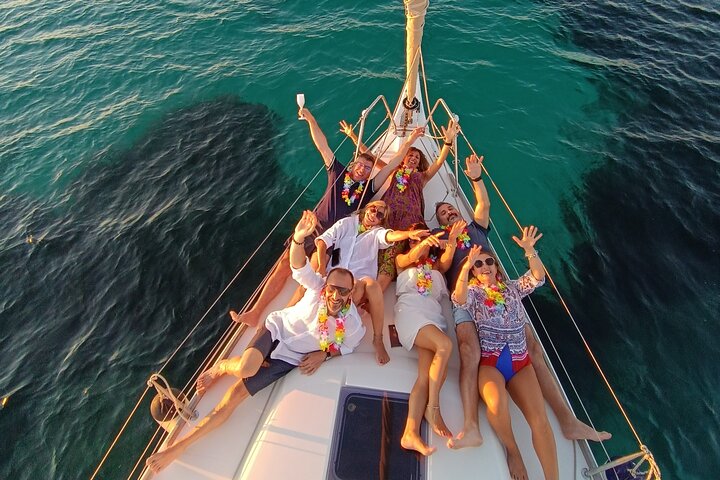 Sunset aperitif on a sailing boat in Alghero