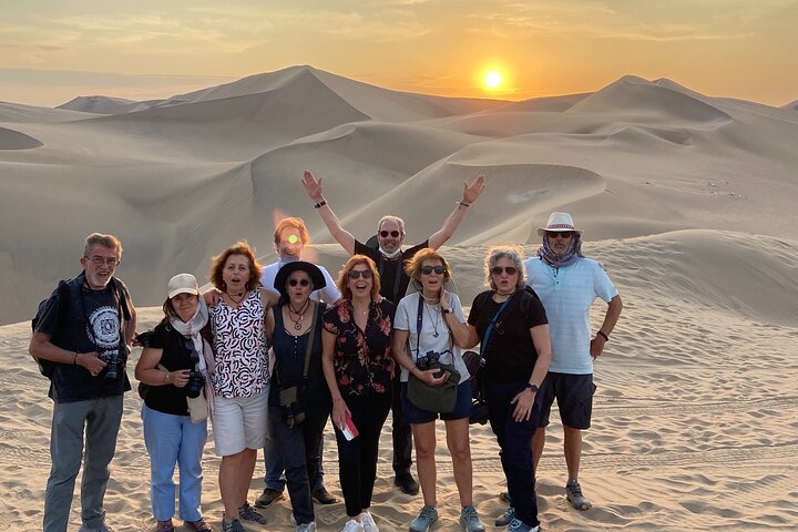 Paracas and Huacachina Exclusive Sunset Picnic Tour