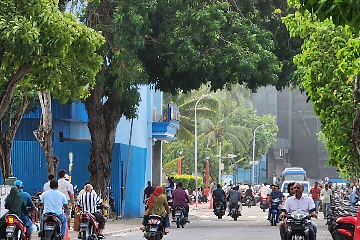 Greater Male Explorer - Private City Tour by Car or by Walking