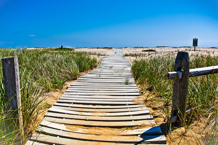 Martha’s Vineyard Self-Guided Driving & Walking Audio Tour
