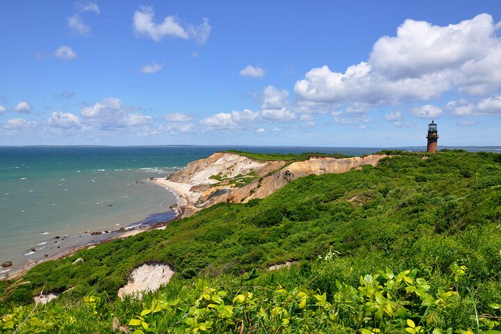 Martha’s Vineyard Self-Guided Driving & Walking Audio Tour