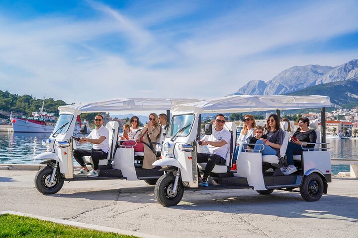 Makarska: Skywalk Tour with a Tuk Tuk - Skip the line ticket