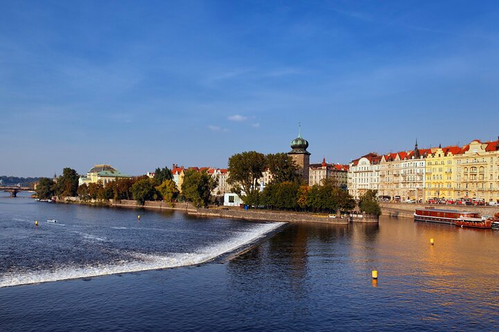 Explore Lindau's City Highlights with a Local