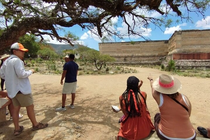 Hierve el Agua, Tule Tree, Mitla and Mezcal Distillery Tour