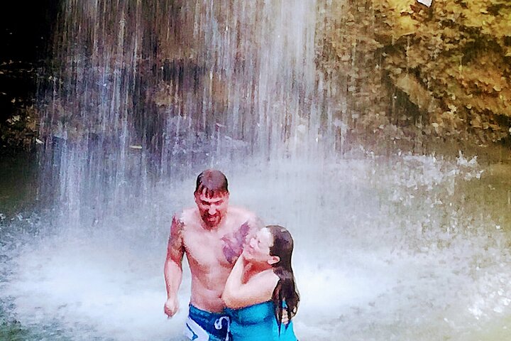 Sulphur Springs Mud Bath and Toraille Waterfall Tour with Creole Lunch