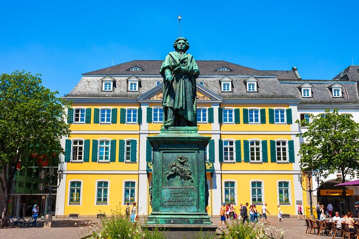 Explore Bonn's City Highlights with a Local