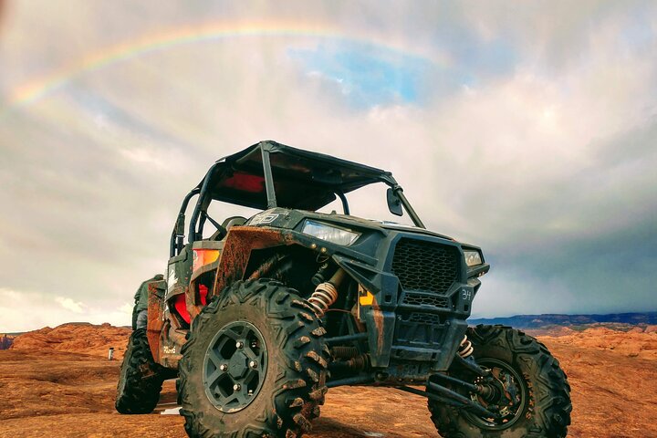 BEST! Hell's Revenge U-Drive 4X4 Tour in Moab +Dinosaur Tracks!