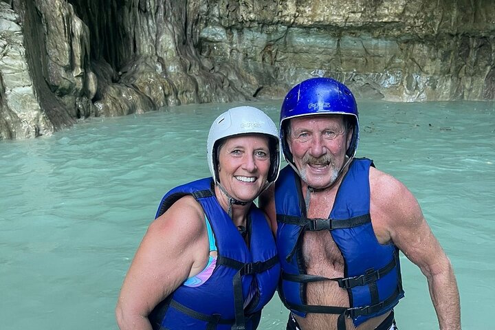 7 Waterfalls in Puerto Plata + a Delicious Local lunch.