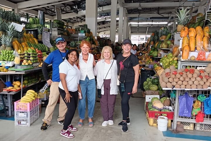Guayaquil Private Experience - City Tour for Seniors