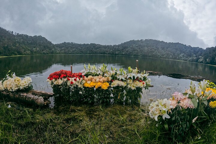 Hike Sacred Lake Chicabal, then Tour a Mayan Village - Full Day