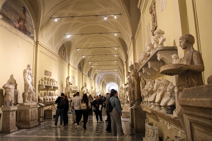Skip-The-Line Vatican Museums,Sistine Chapel & Optional Basilica
