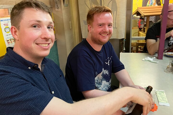 Osaka Local Izakaya Hopping: Food, Drinks & Nightlife