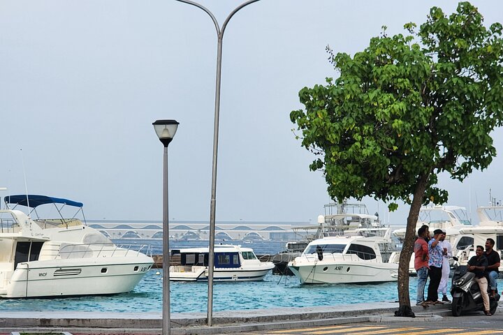 Greater Male Explorer - Private City Tour by Car or by Walking
