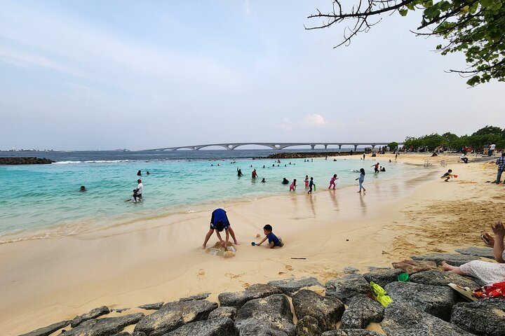 Greater Male Explorer - Private City Tour by Car or by Walking