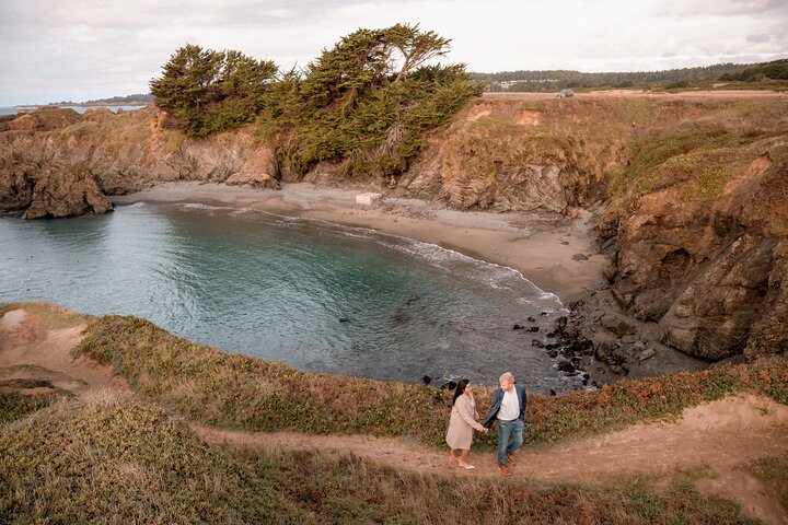 Private Vacation Photoshoot with Photographer in Mendocino