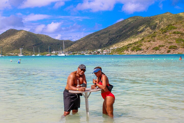 All-Inclusive Local Guided Pinel Island Tour
