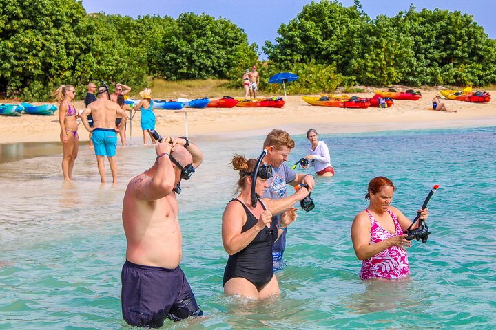 All-Inclusive Local Guided Pinel Island Tour