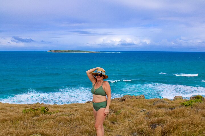 All-Inclusive Local Guided Pinel Island Tour