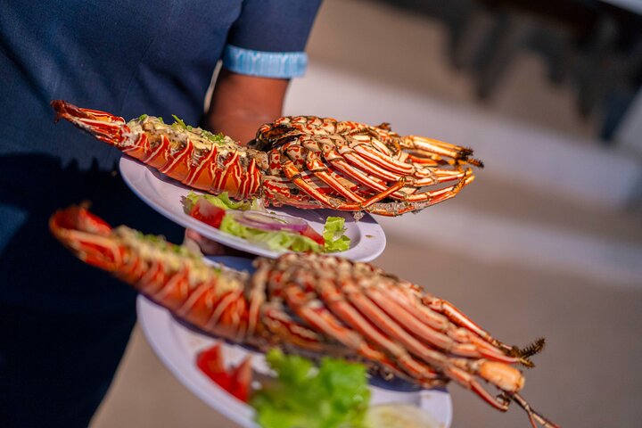 Captain Cook Cruises Fiji - Sunset Dinner Cruise