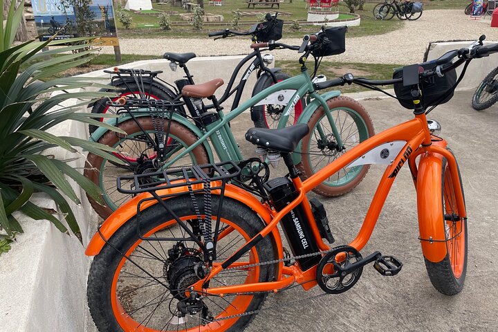 Electric Fatbike - 3H00 GPS-guided circuit"Carnac"