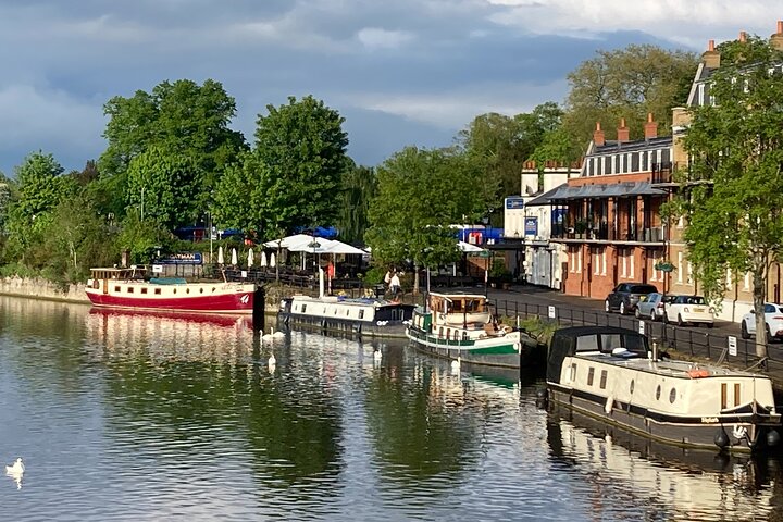 Private Walking Tour of Windsor with Award Winning Guide