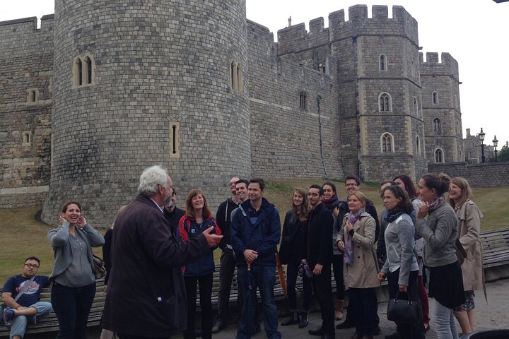 Private Walking Tour of Windsor with Award Winning Guide