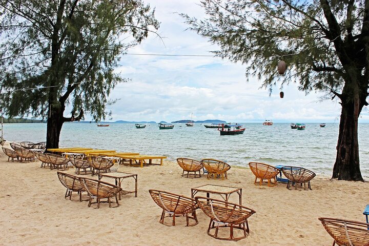 Small Group Sihanoukville City Tour