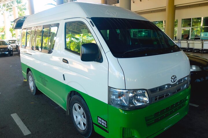 Tawau Airport 1 Way Private Car Transfer from/to Semporna