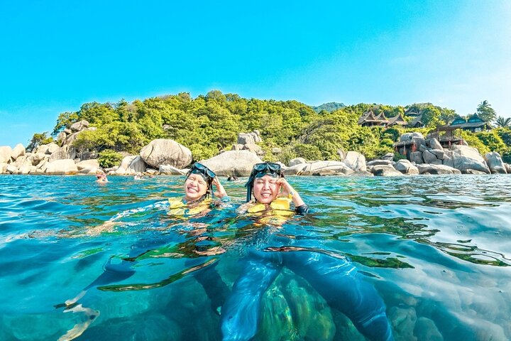 Koh Tao 5 Best Snorkeling Sunset Tour by Big Boat