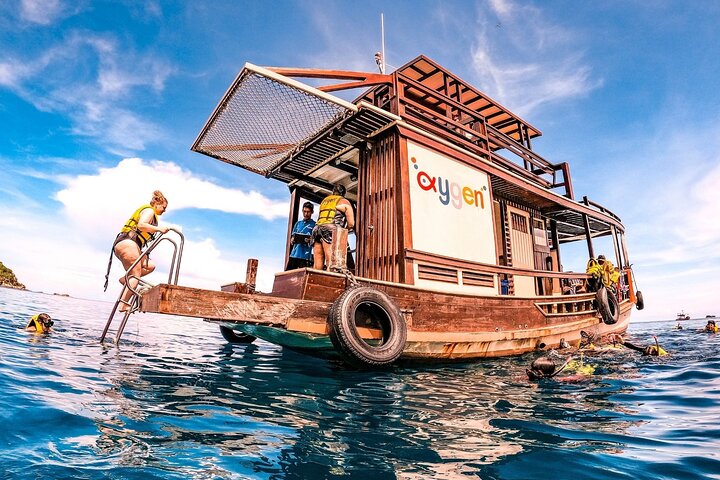 Koh Tao 5 Best Snorkeling Sunset Tour by Big Boat