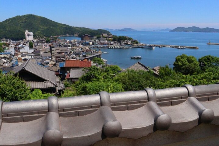 One Day Fukuyama Castle Tomonoura and Sensui jima Island Tour