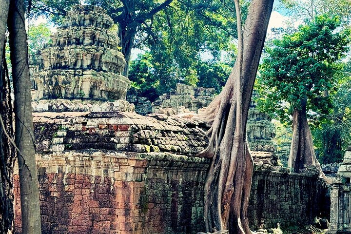 Luxury Angkor Wat Private Tours & Professional Photography
