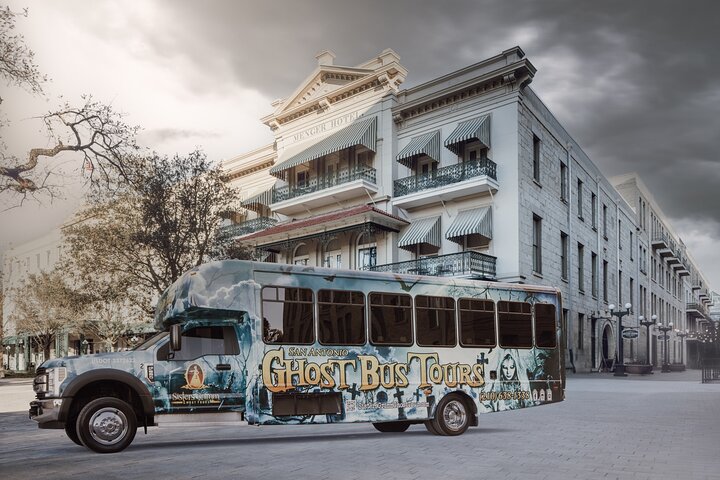 The Haunted Ghost Bus Tour in San Antonio