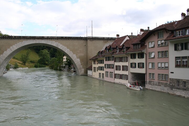 Bern Private Walking Tour with a Local Guide