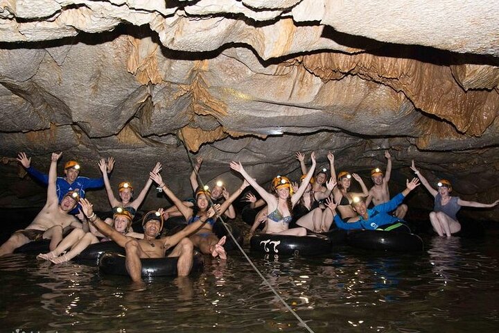 Vang Vieng: Zipline&Cave Tubing&Trekking&Blue Lagoon