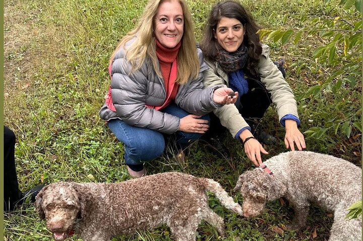 Truffle Hunting & Lunch halfway from Parma to Cinque Terre