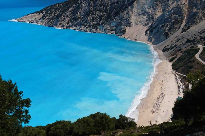 Discover the Highlights of Kefalonia Full-Day Tour